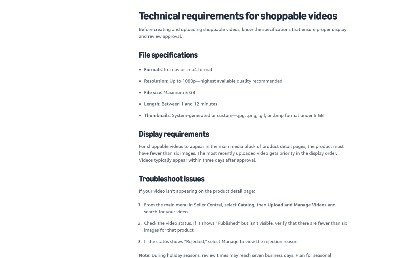 Section Technical requirements for shoppable videos de la page Sell on Amazon : formats .mov ou .mp4, résolution jusqu'à 1080p, fichier de 5 Go maximum, durée entre 1 et 12 minutes, vignette .jpg .png .gif ou .bmp, et condition d'affichage de moins de six images sur la fiche produit
